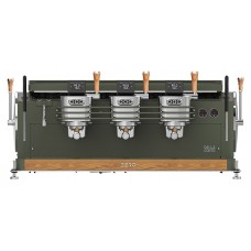 Кофемашина Dalla Corte 1 MC ZERO 3 VOK 400 оливковый хаки, дуб
